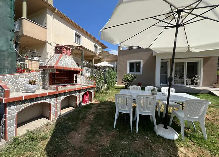 Marialena's House Ii Apartament